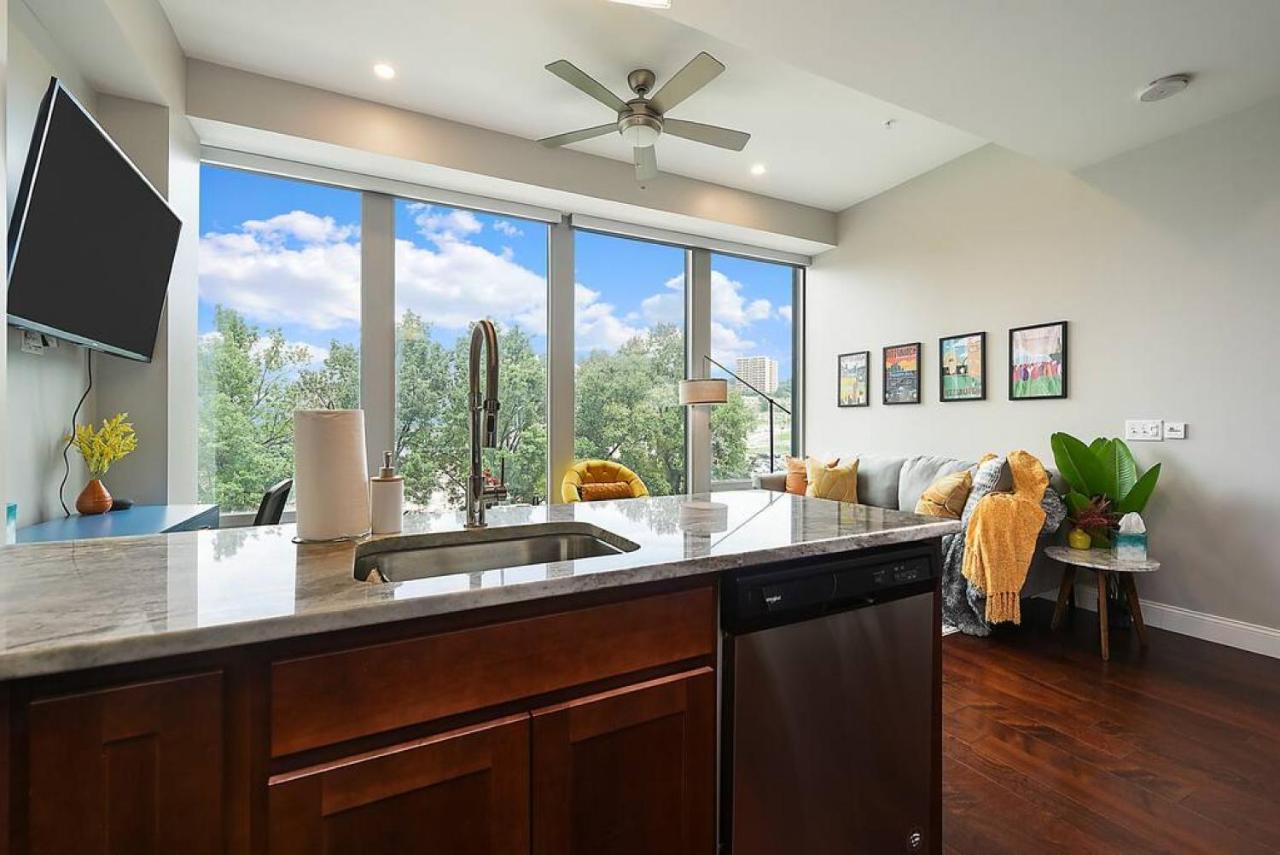 Hostwise - Free Garage Parking, Gym, Views! Apartamento Pittsburgh