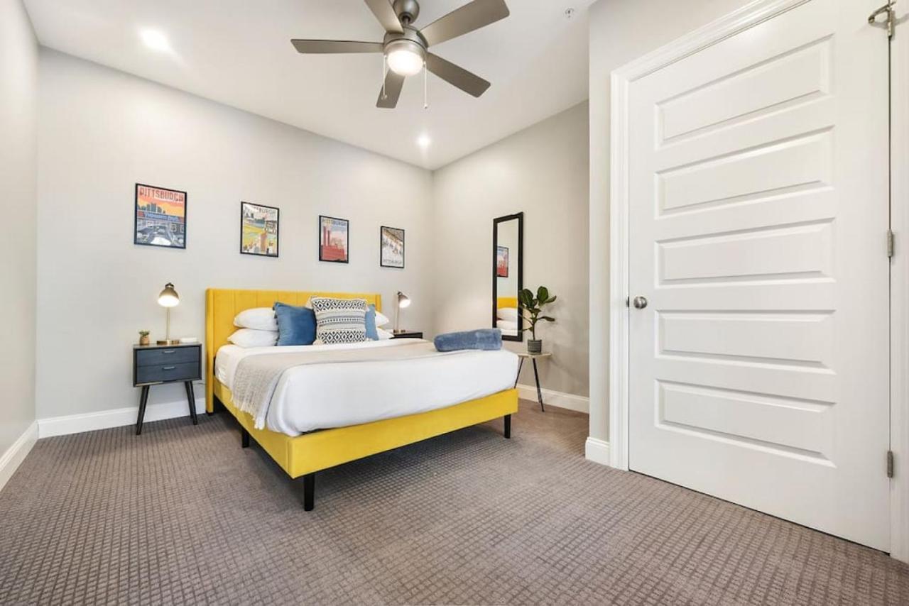 Hostwise - The Washington At Chatham - Free Parking, Private Gym, Skyline Views! Apartment