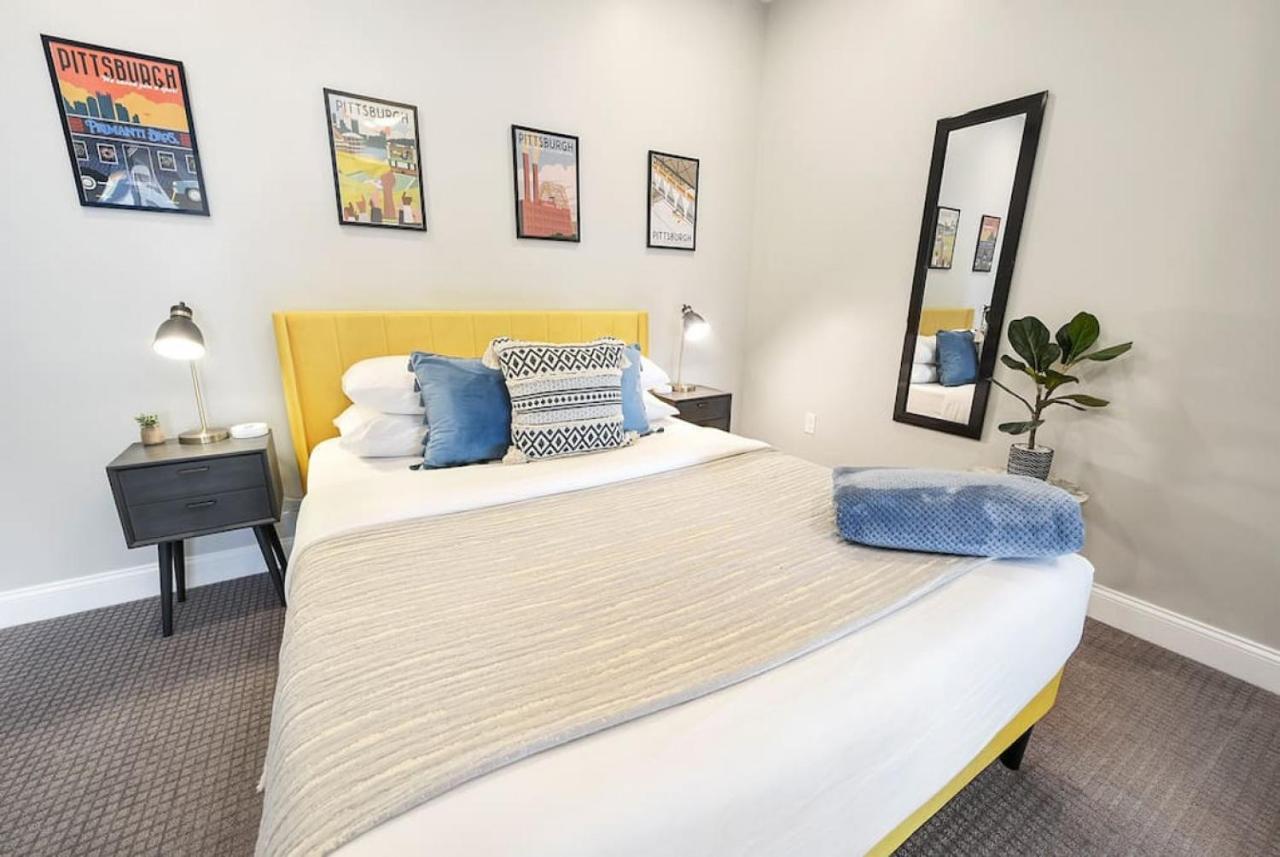 Apartment Hostwise - The Washington At Chatham - Free Parking, Private Gym, Skyline Views! Pittsburgh