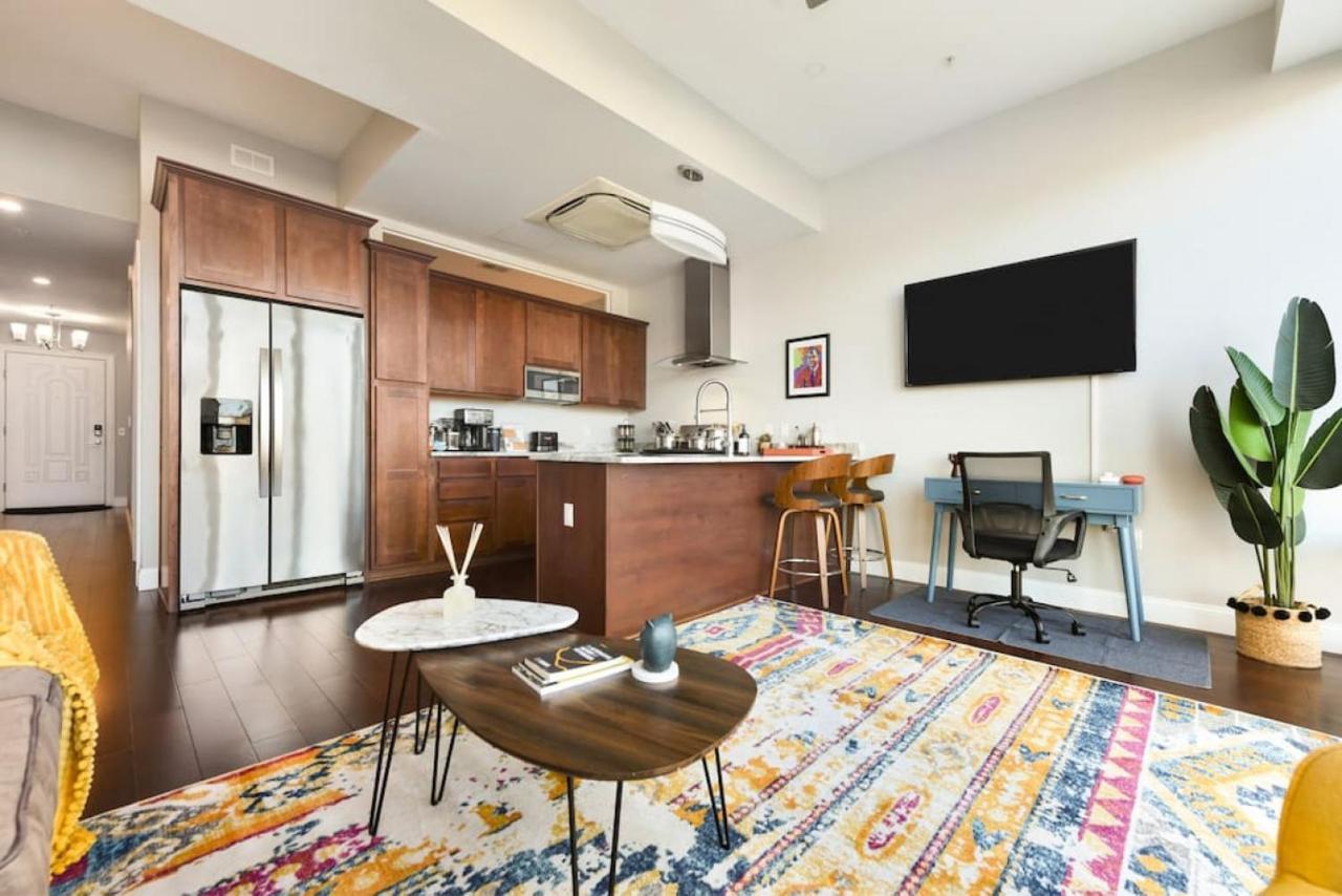 Hostwise - The Washington At Chatham - Free Parking, Private Gym, Skyline Views! Pittsburgh