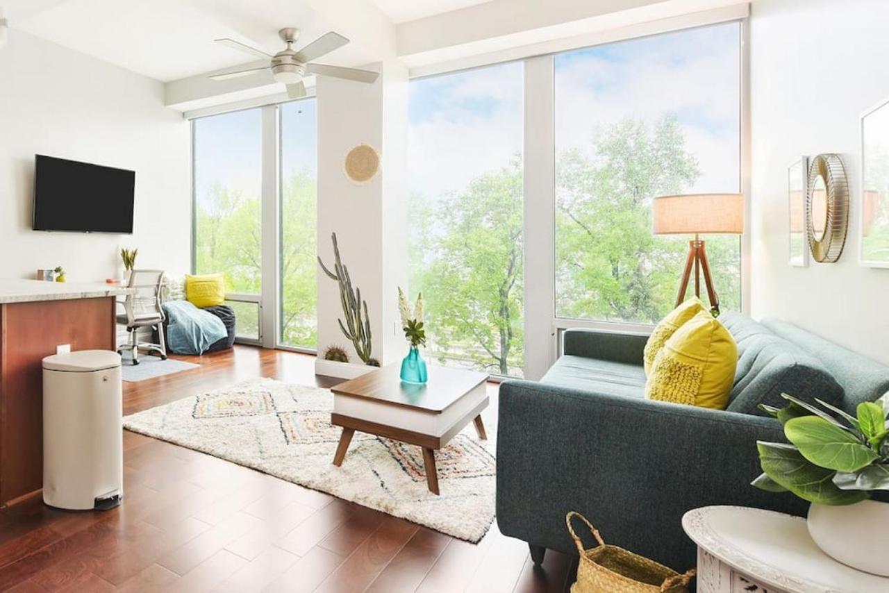 Hostwise - The Washington At Chatham - Free Parking, Private Gym, Skyline Views! Apartment