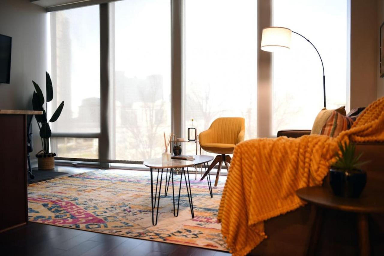 Hostwise - The Washington At Chatham - Free Parking, Private Gym, Skyline Views! * Pittsburgh