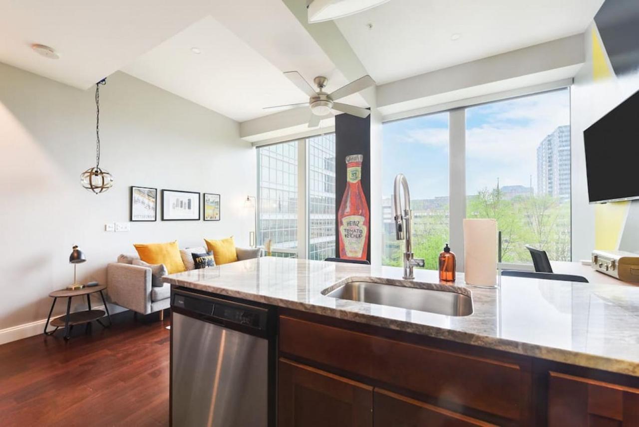 Hostwise - The Washington At Chatham - Free Parking, Fitness Center Apartamento