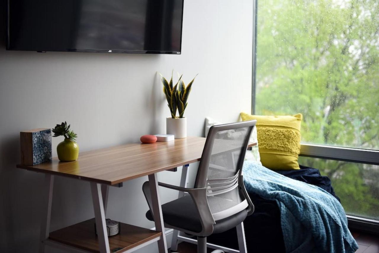 Hostwise - The Washington At Chatham - Free Parking, Private Gym, Skyline Views!