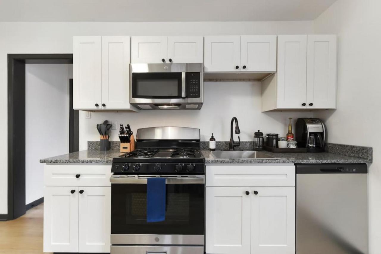 Hostwise - Butler St, Off-street Parking, Brand New! Apartment
