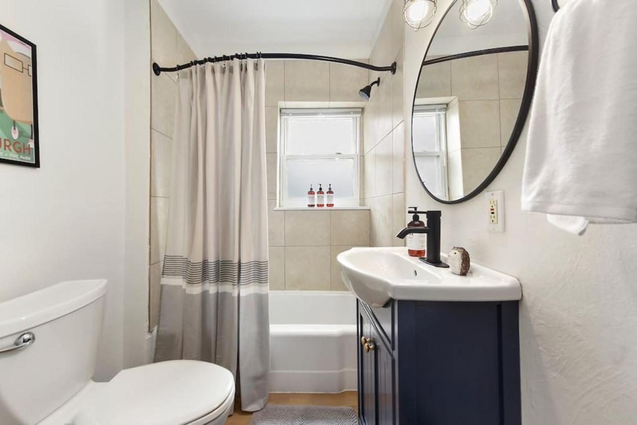 Hostwise - Prime Butler St Location - Lower Lawrenceville Apartment