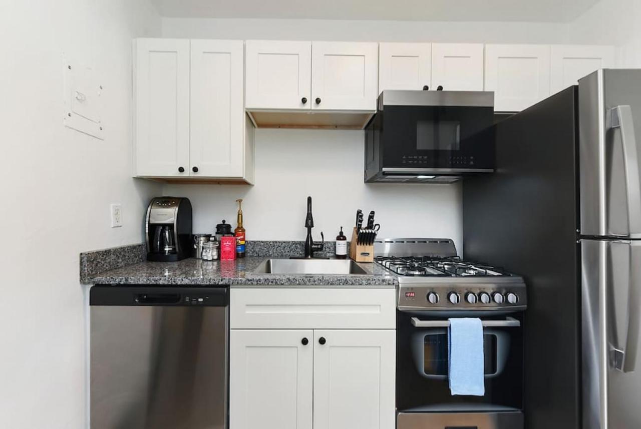 Hostwise - Prime Butler St Location - Lower Lawrenceville Apartment Pittsburgh