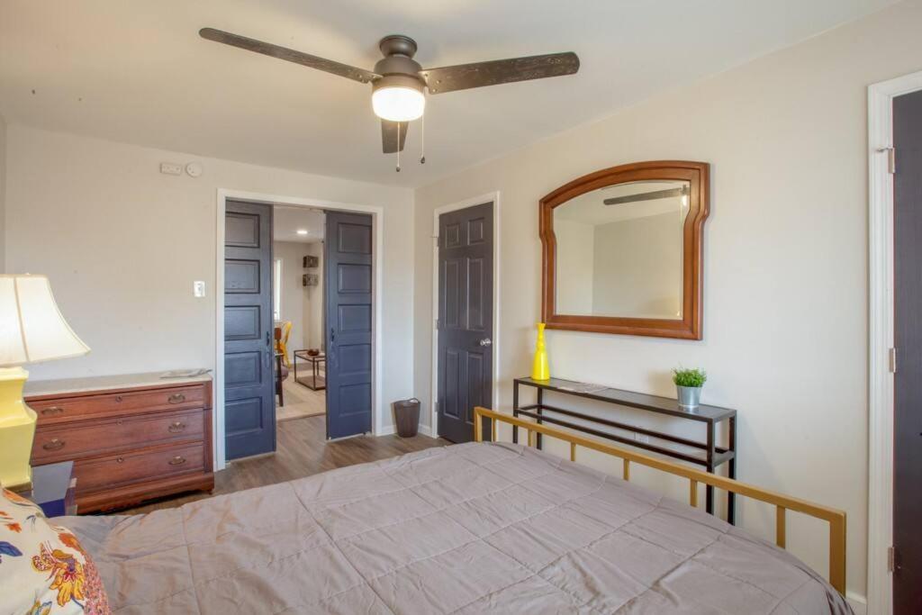Beautiful One Bedroom Oasis Pittsburgh