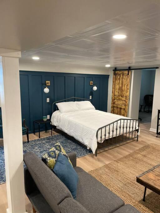 Modern & Chic Xl W Ez Airport Access Apartment *