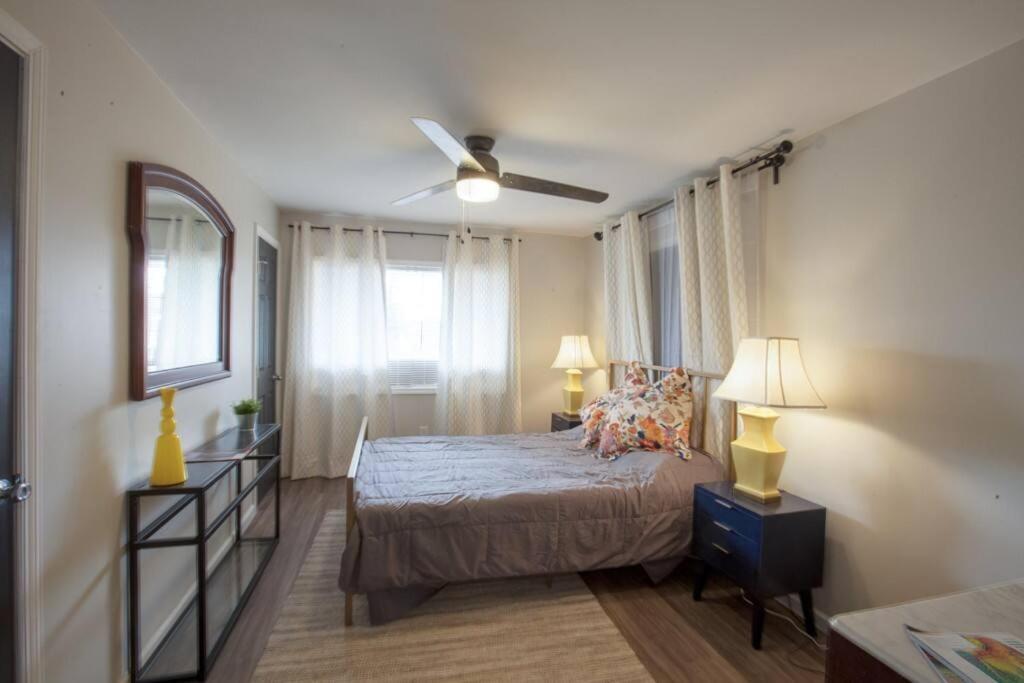 Beautiful One Bedroom Oasis Pittsburgh