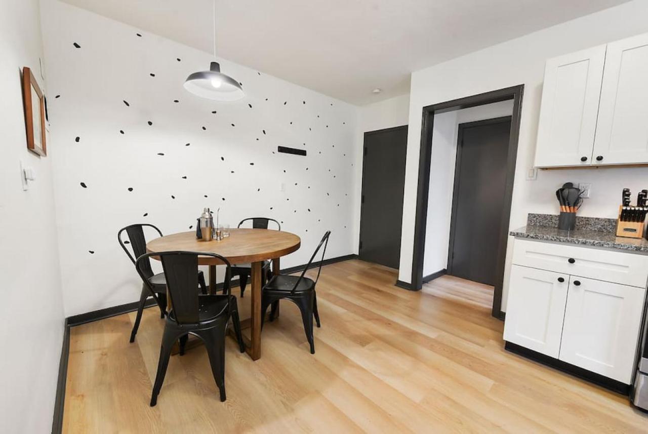 Apartment Hostwise - Butler St, Off-street Parking, Brand New!