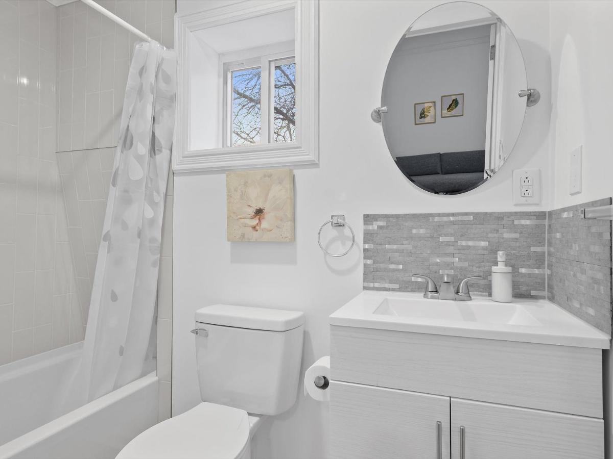 Homestay Bloomfield/shadyside @f Quiet And Stylish Private Bedroom With Shared Bathroom Pittsburgh
