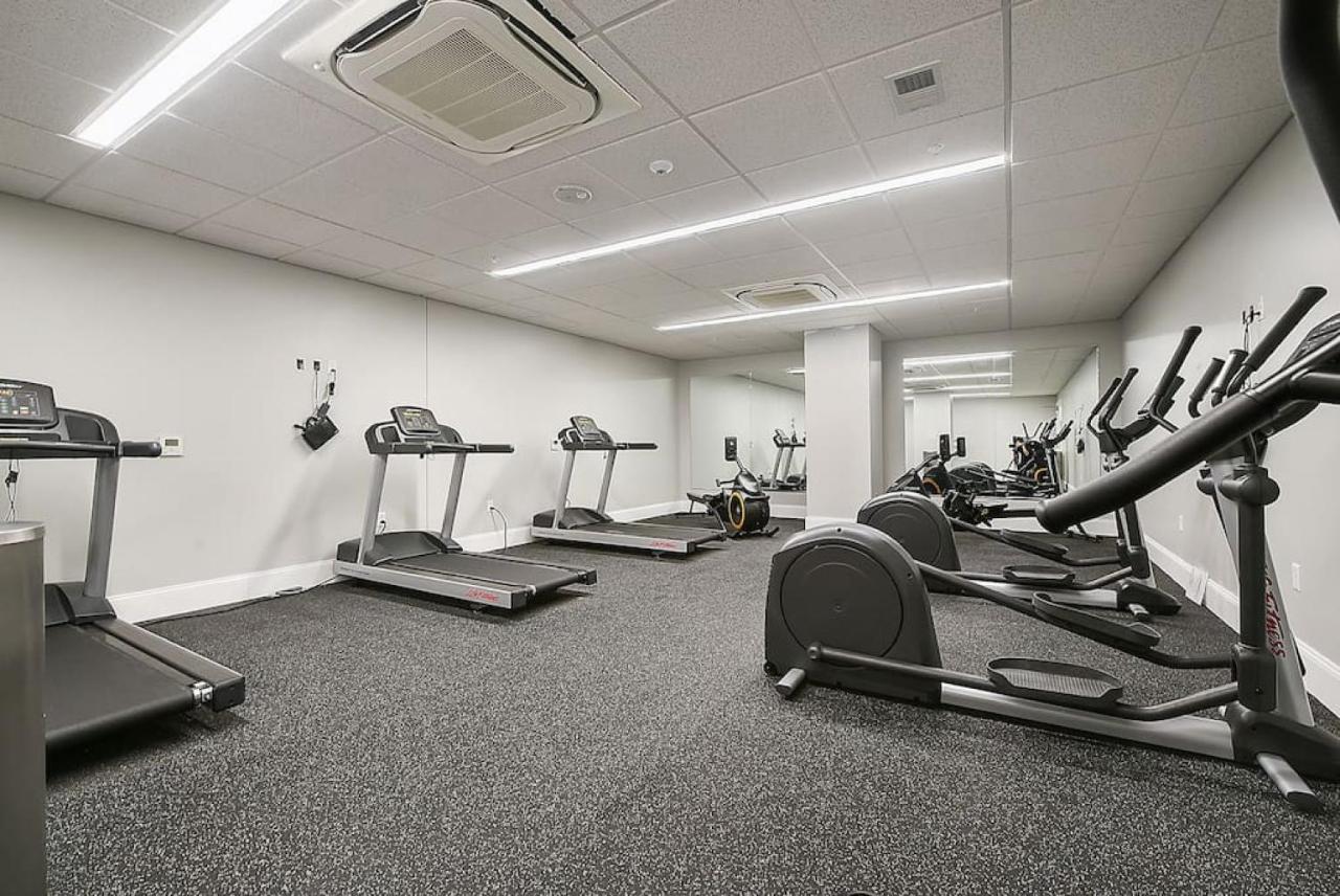 Hostwise - The Washington At Chatham - Park Free, Gym, More!