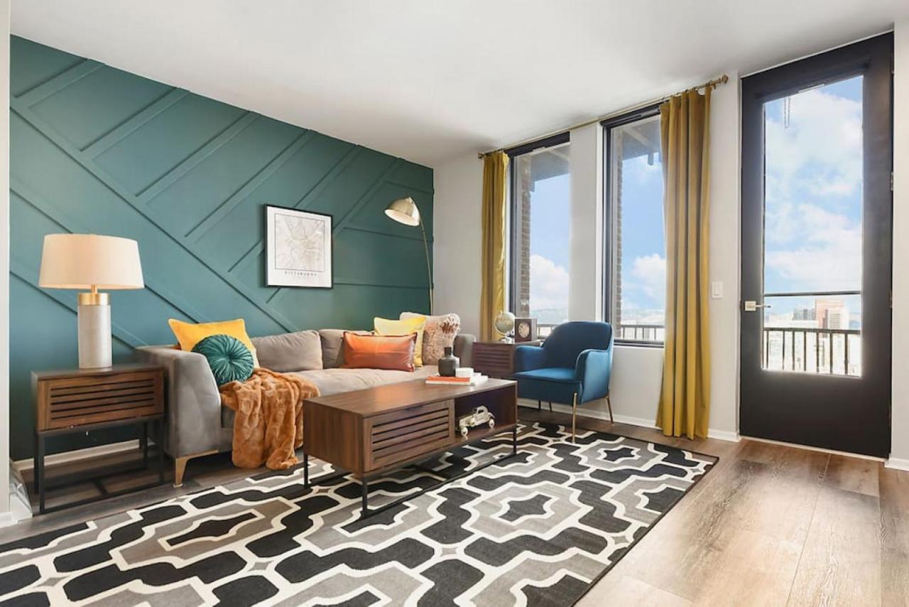 Apartment Hostwise - Grandview Balcony With Stunning Skyline Views *