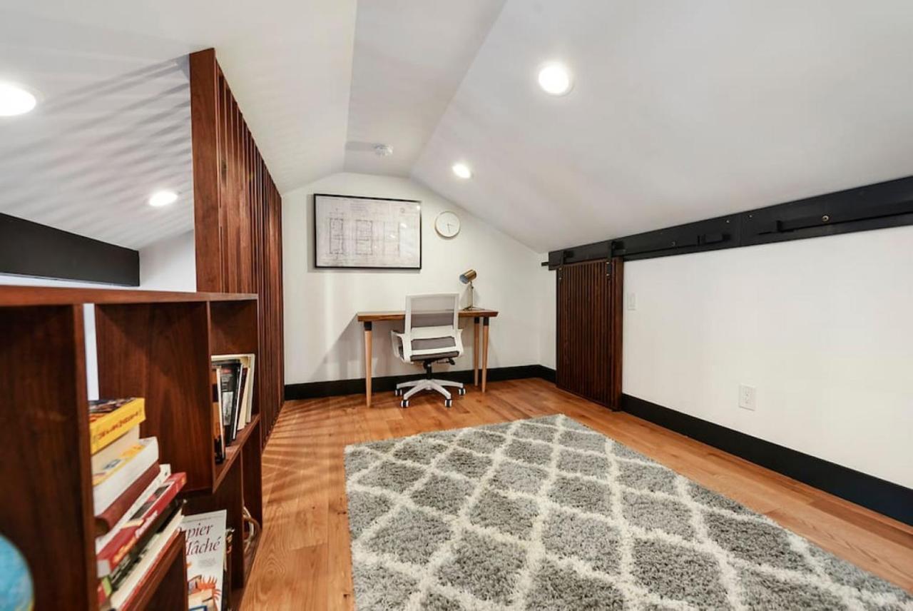 Hostwise - The Lodi - Lower Lawrenceville, Beautiful! Holiday home