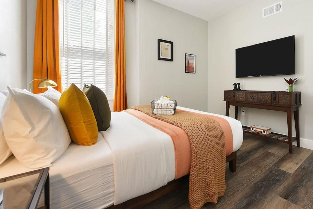 Apartment Hostwise - The Grandview - Great Views - Brand New Remodel *