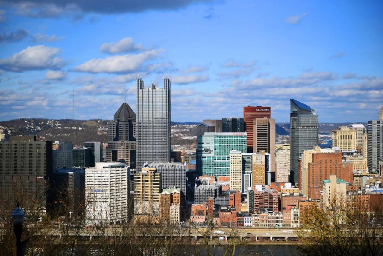 Hostwise - Grandview Balcony With Stunning Skyline Views Apartment