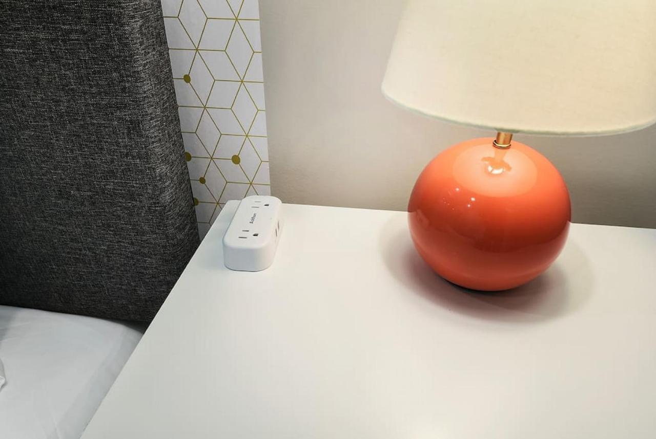 Hostwise - The Washington At Chatham - Park Free, Gym, More! Apartment