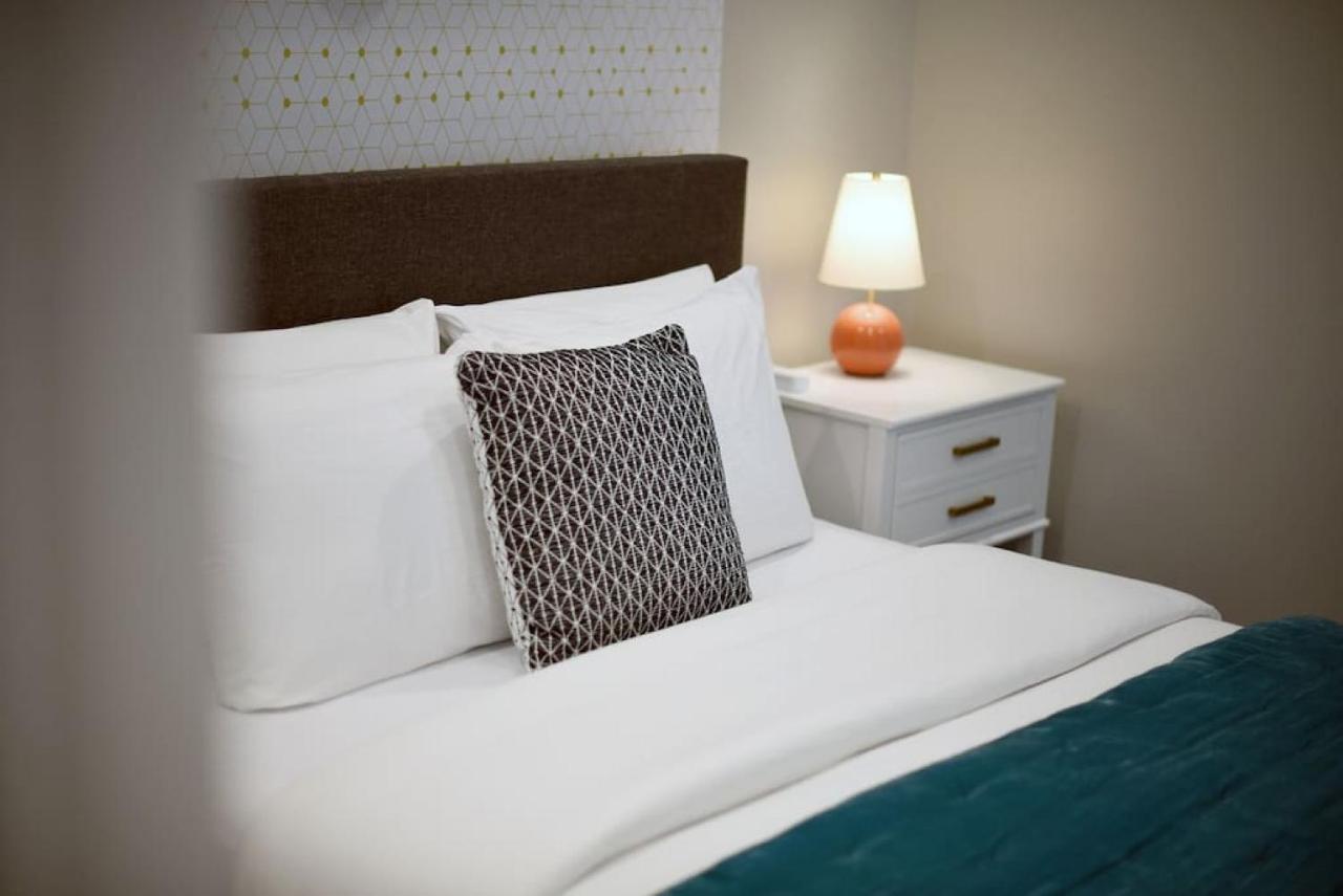 Hostwise - The Washington At Chatham - Park Free, Gym, More!
