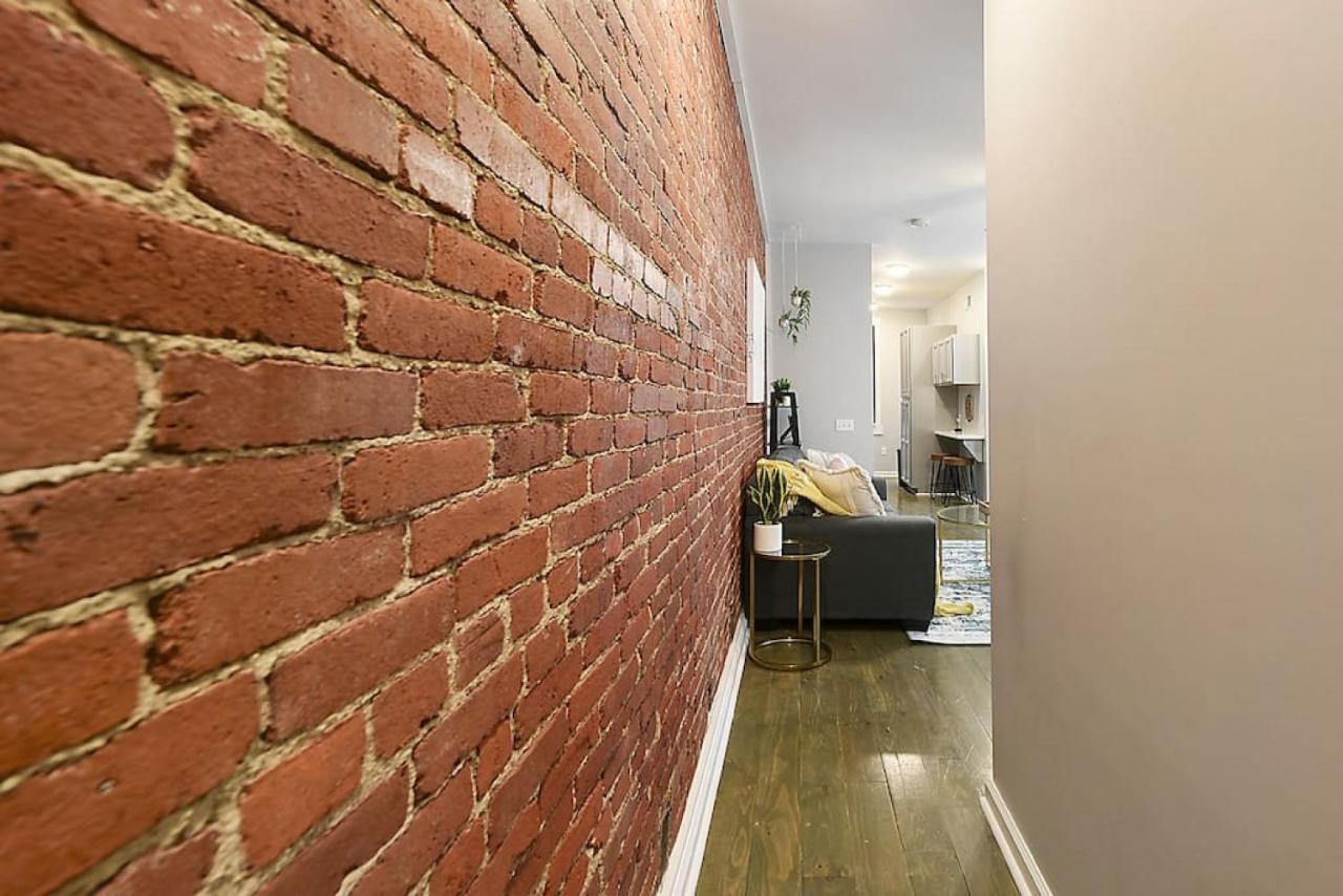 Apartment Hostwise - The 1 - Patio, Free Street Parking