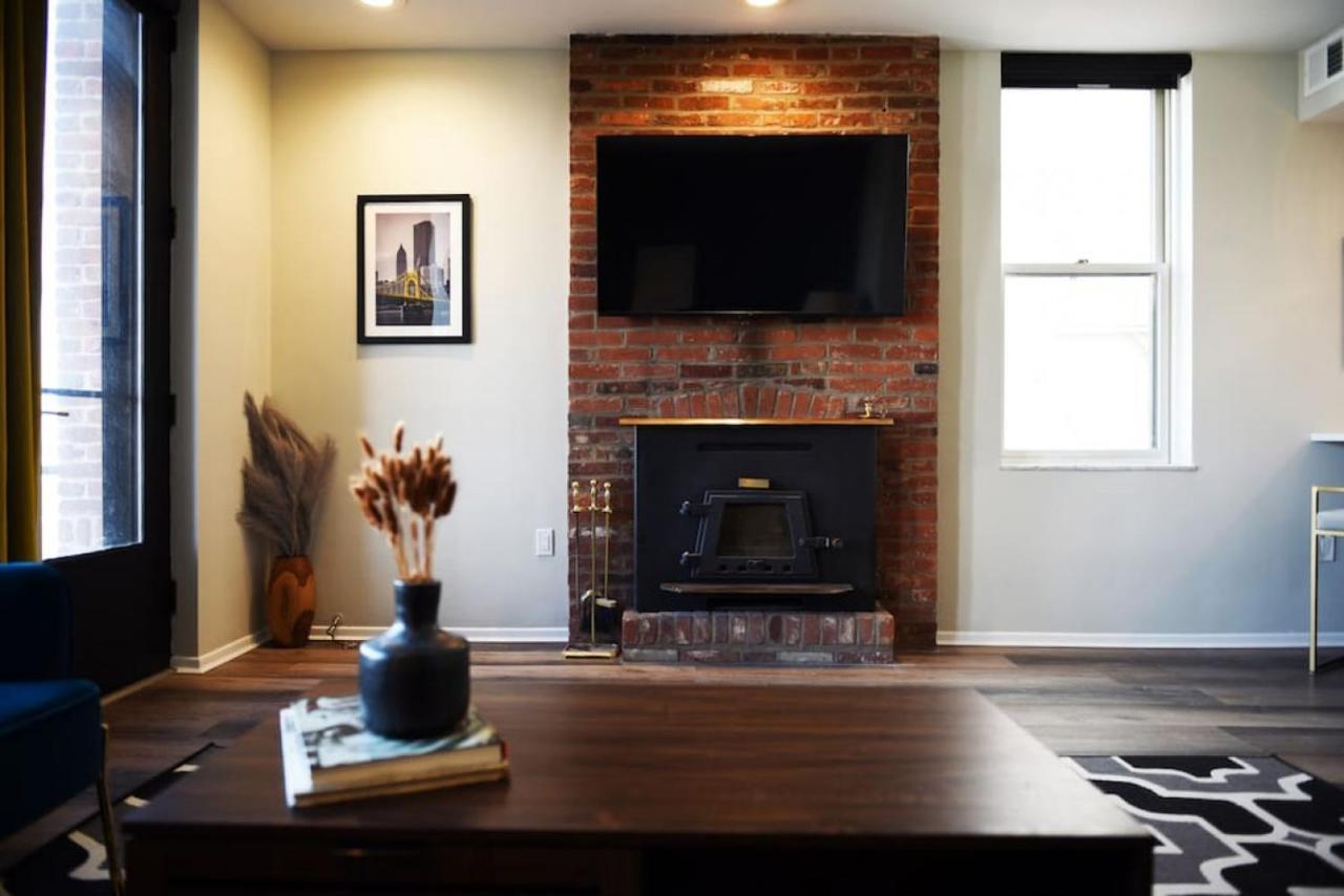 Hostwise - Grandview Balcony With Stunning Skyline Views Apartment Pittsburgh