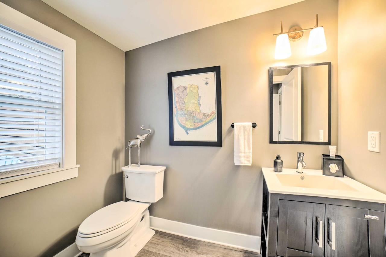 Walkable Location!