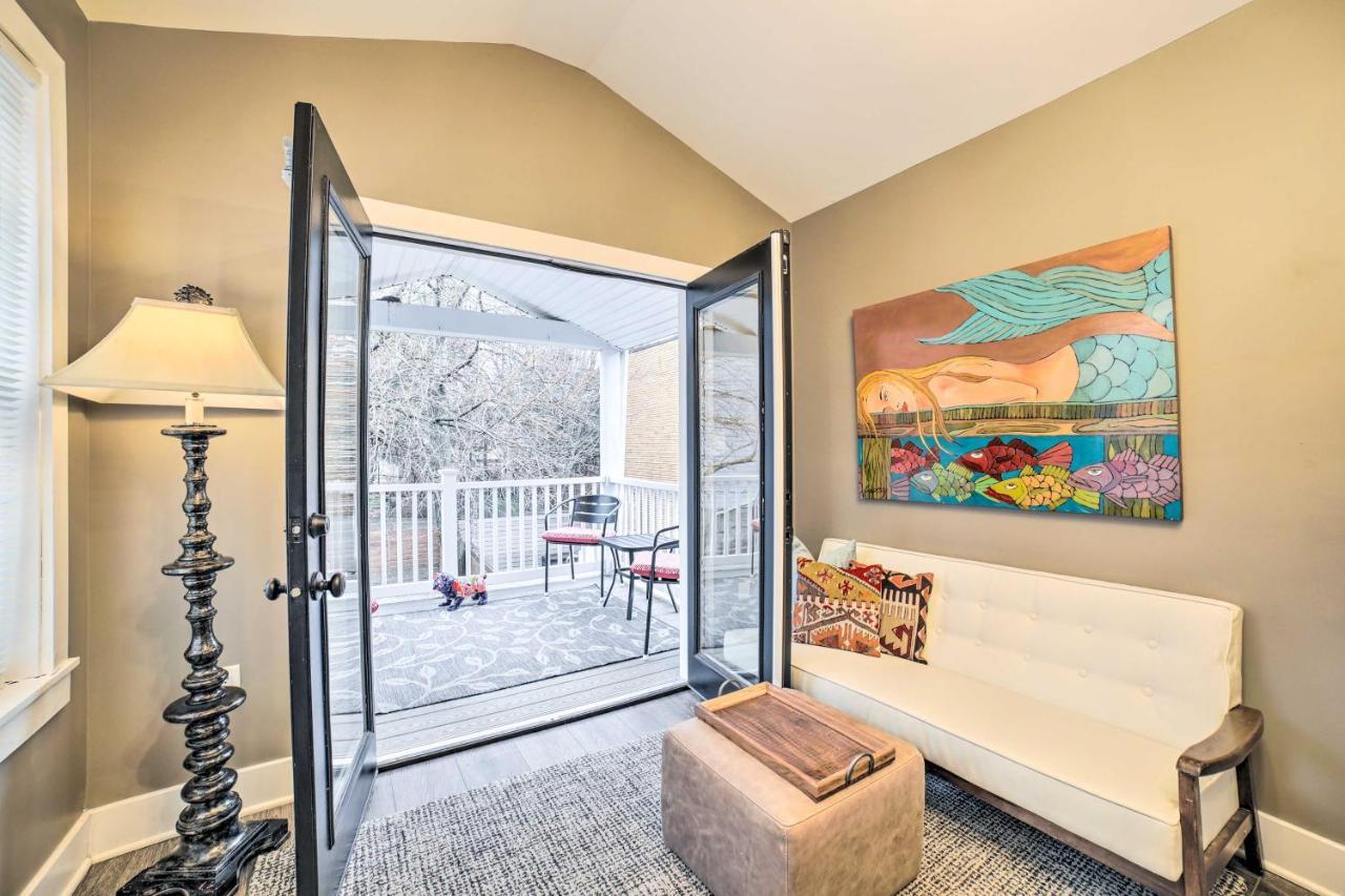 Walkable Location!