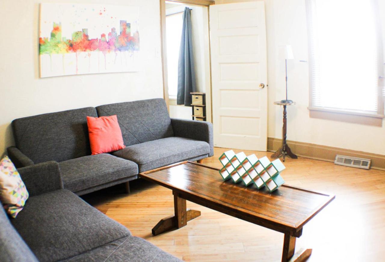 Comfortable - Pittsburgh's Little Italy Apartment Pittsburgh