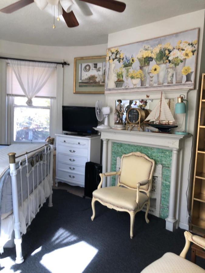 Highland Park Apartment Pittsburgh