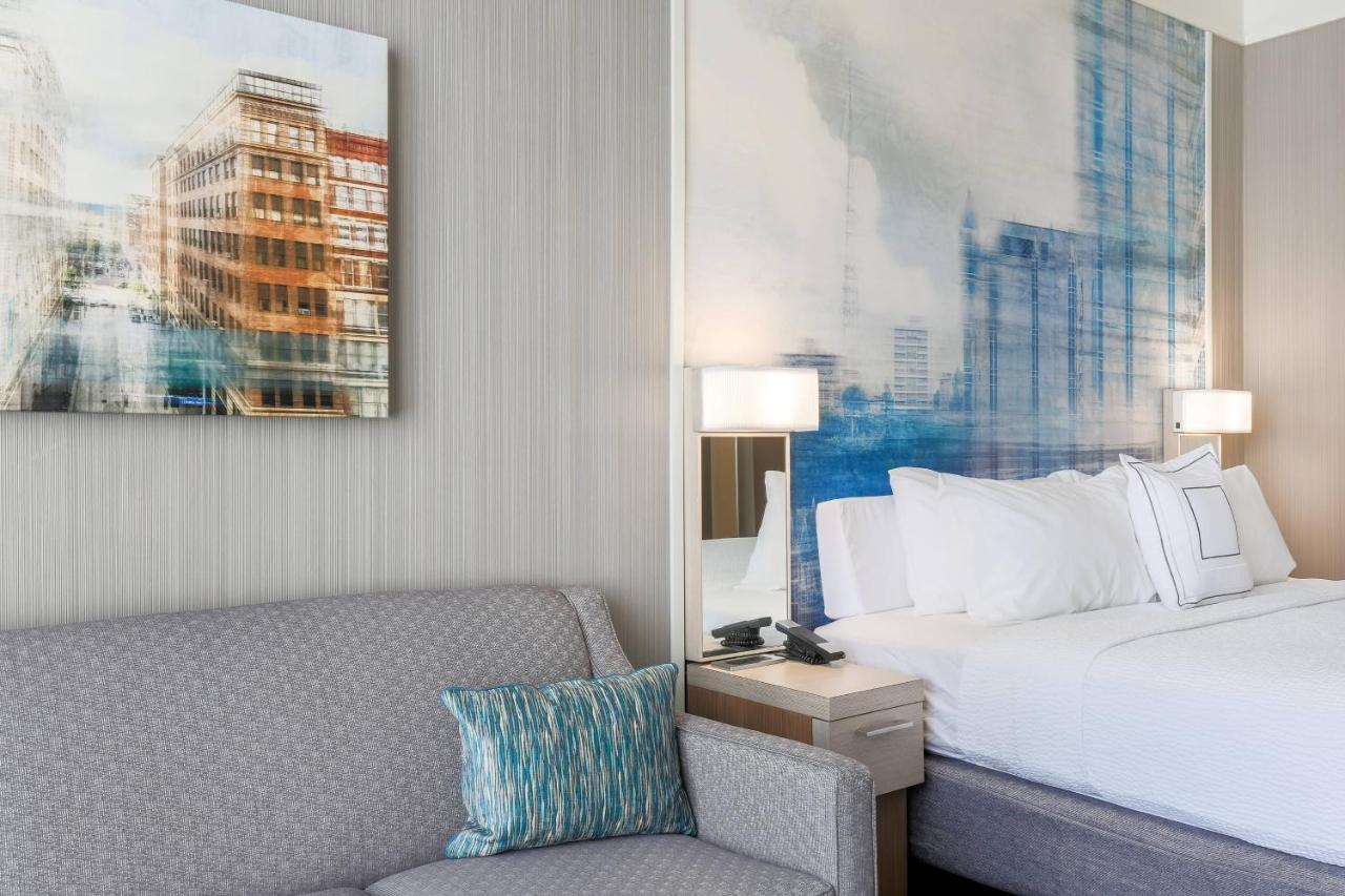 Hotel Courtyard By Marriott Downtown 4*