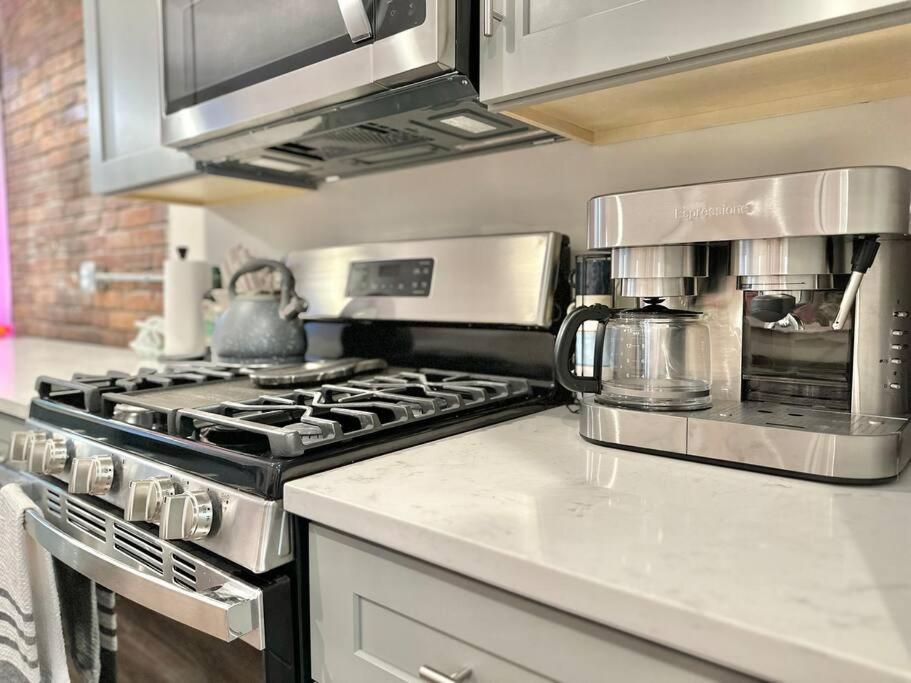 Apartment The Heinz North Shore By Luxe Pgh *