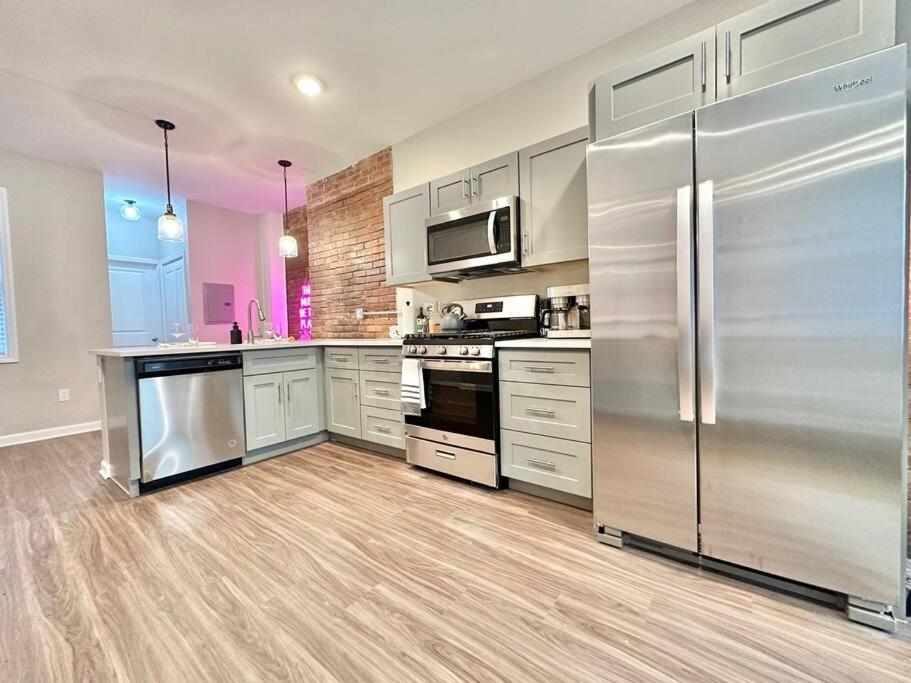 The Heinz North Shore By Luxe Pgh Apartment Pittsburgh
