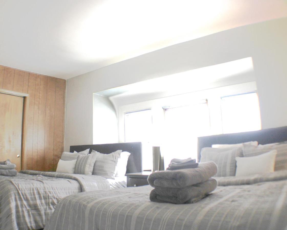 Steps Away From Hospital - 2 Queen Bed - View * Pittsburgh
