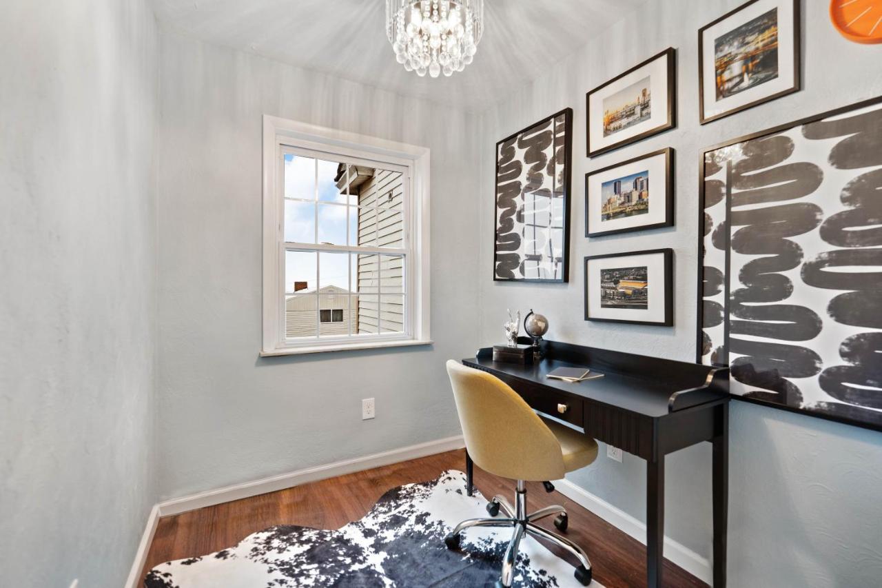 Golden 1: Chic Modern-victorian View
