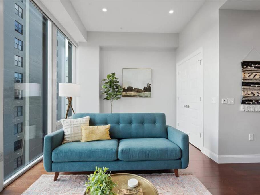 Cozysuites Dream 1br, Ppg Paints Arena, Pitts *