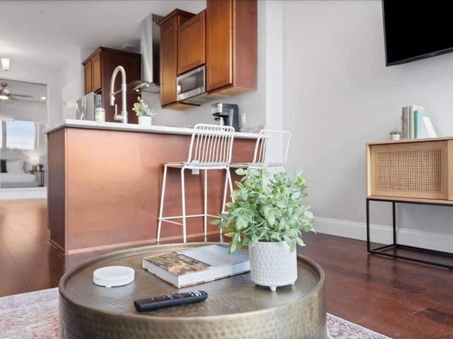 Apartment Cozysuites Dream 1br, Ppg Paints Arena, Pitts *