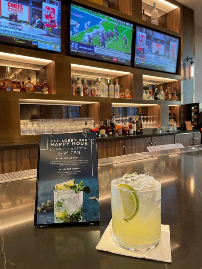 The Landing At Rivers Casino Hotel 3*