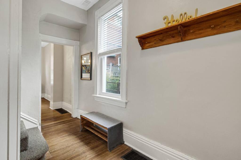 Victorian In Mt. Washington Holiday home *