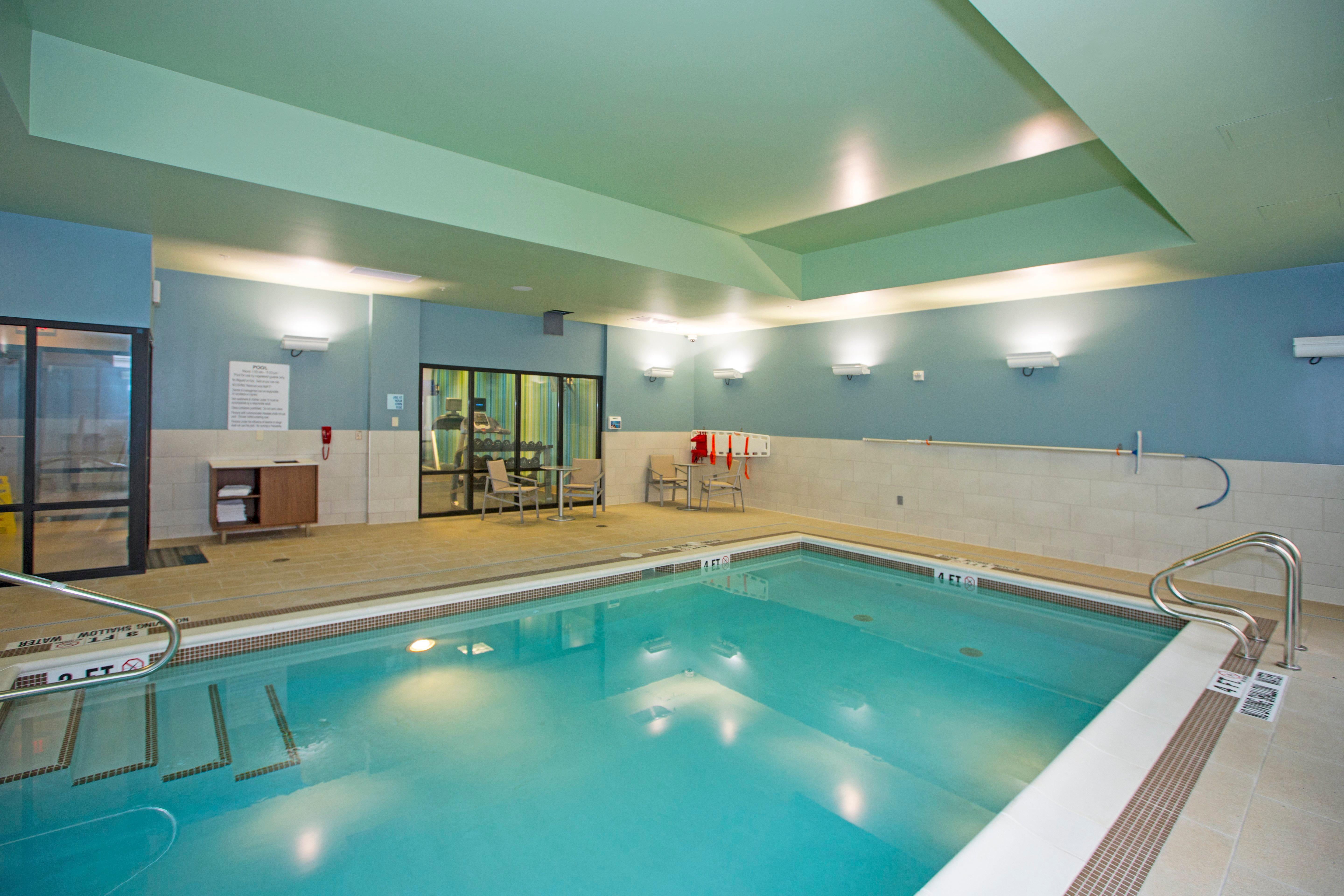 Express & North Shore By Ihg 4*