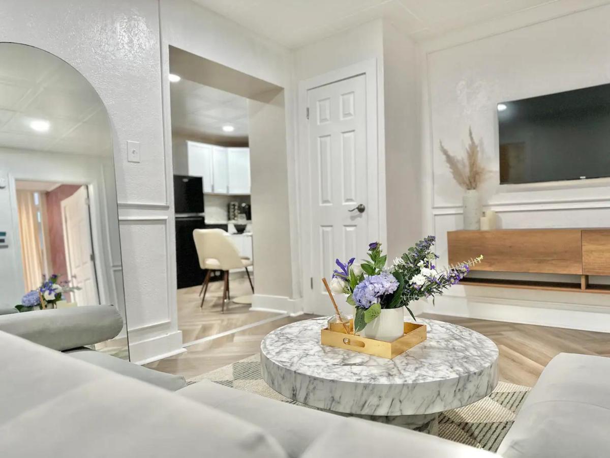 The Elliott At Highland Park By Luxe Pgh