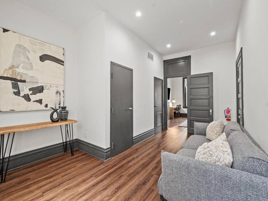 Luxury And Stylish 2bedroom On Carson, South Flats, Apartamento