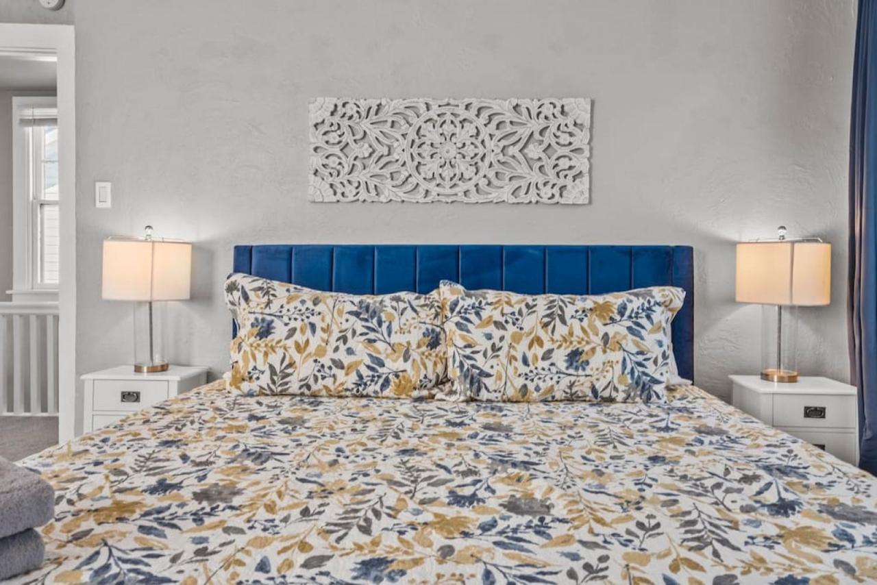 Ferienhaus Brand New, Private Parking, Stylish 3bedroom House *