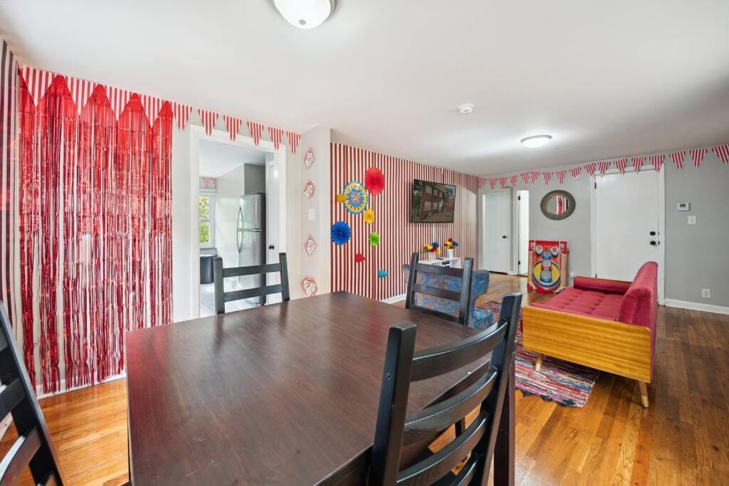The Carnival 'fun For All' Near Butler Street. Free Parking. 12 Mins Steelers Stadium/pnc Park Apartamento Pittsburgh