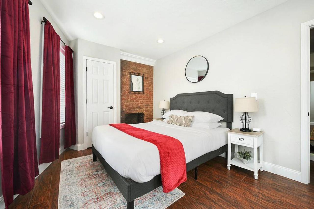 The Carnegie - Sauna, Vibes, 1 Block From Butler *