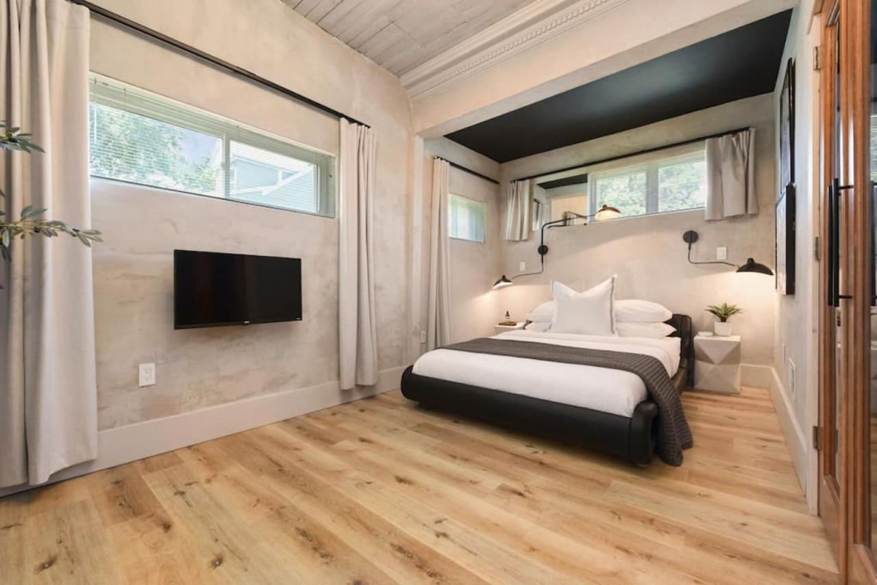 The Ridgway - 2 Apts In 1 - Great Privacy, Beautiful Space Holiday home *