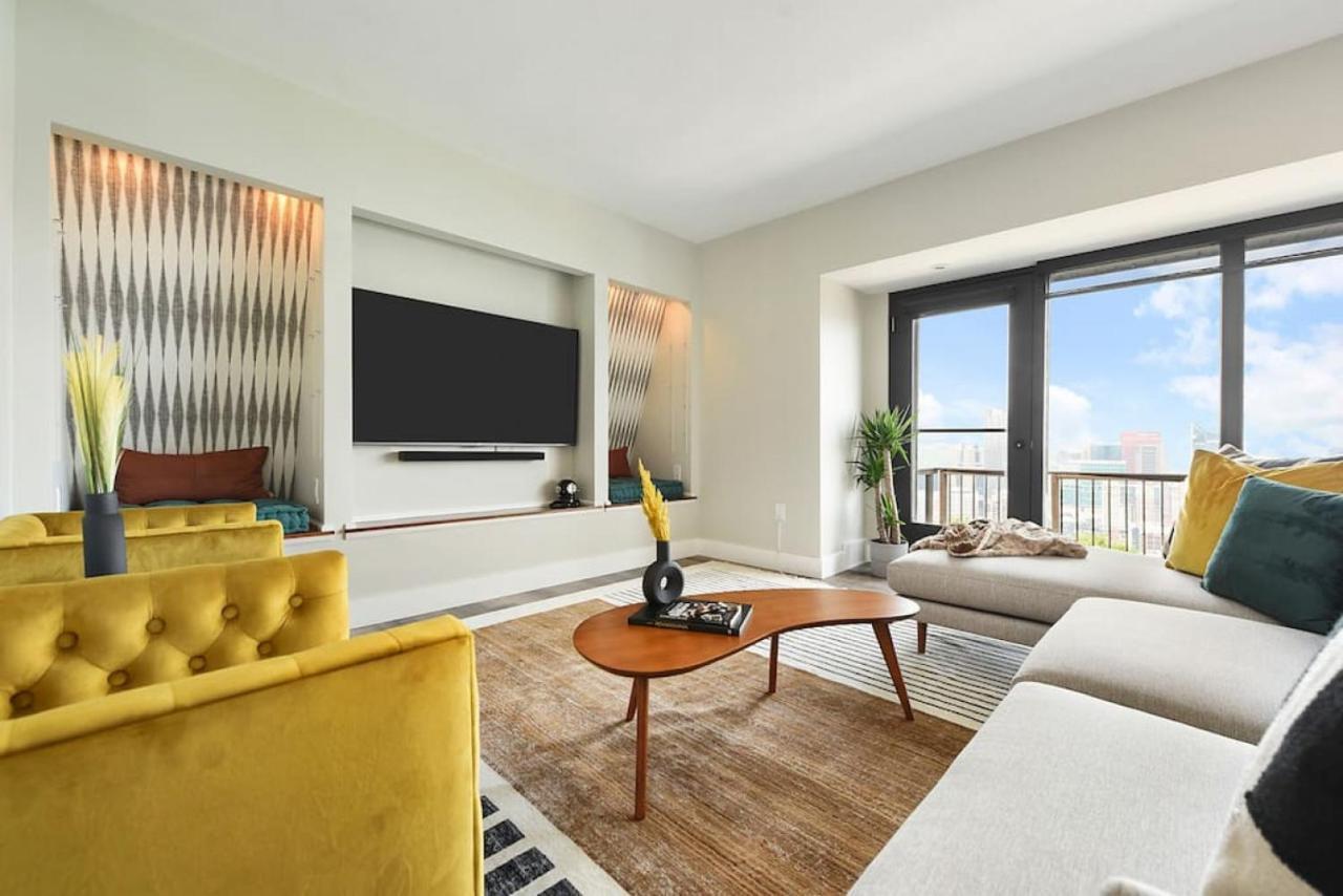 The Grandview Penthouse - Sweeping Views Apartment *