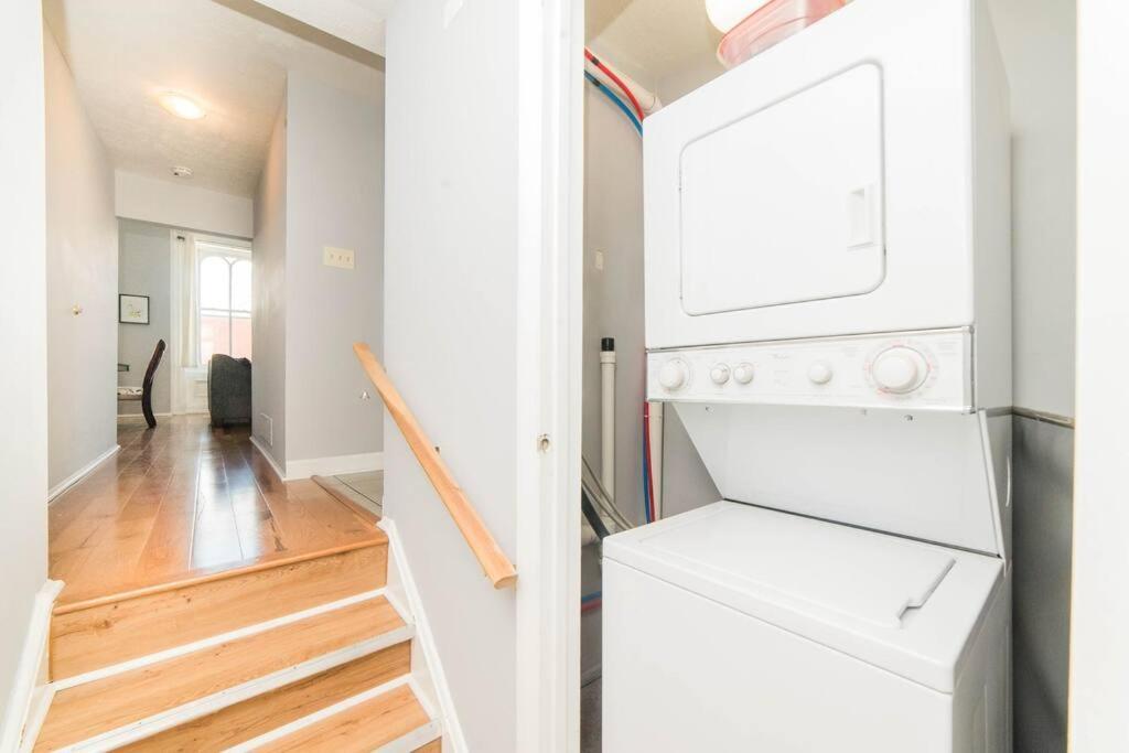 Parking - Walkable - Groupstays - Washer *