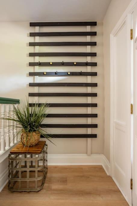 Sophisticated Elegance In Pghs Scenic Locale Pittsburgh