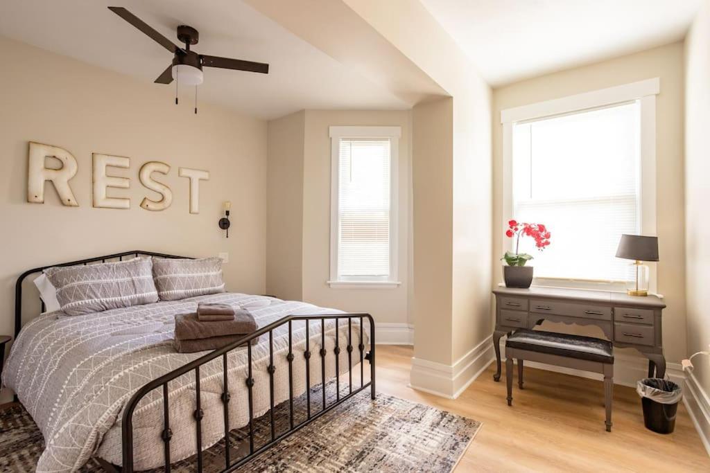 Sophisticated Elegance In Pghs Scenic Locale * Pittsburgh