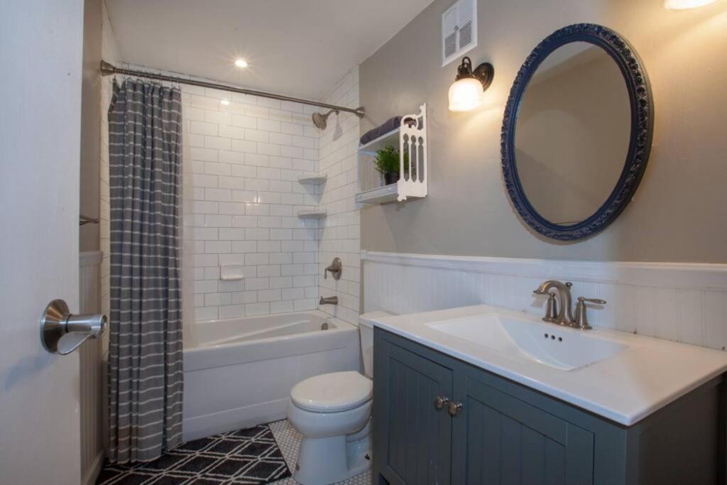 Great For Exploring * Stylish Loft Like Living *